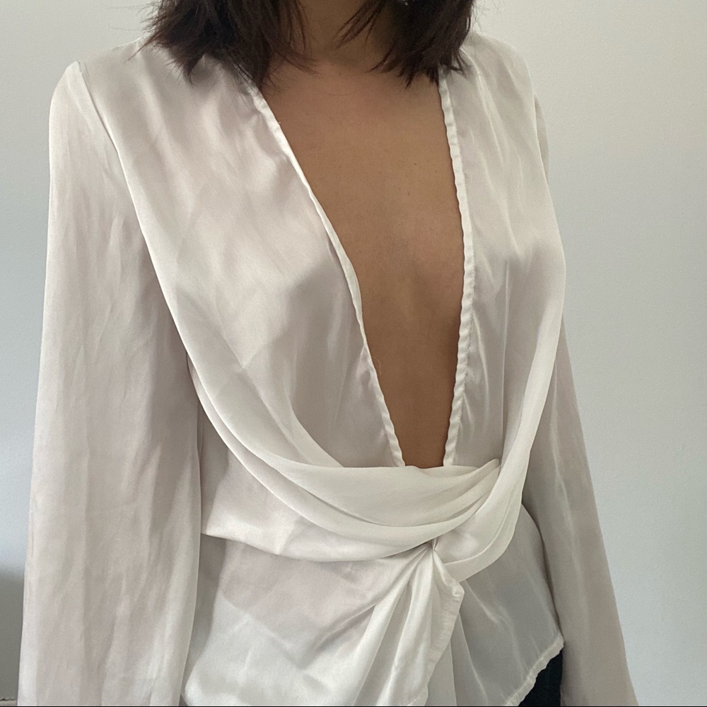 Silky White Top